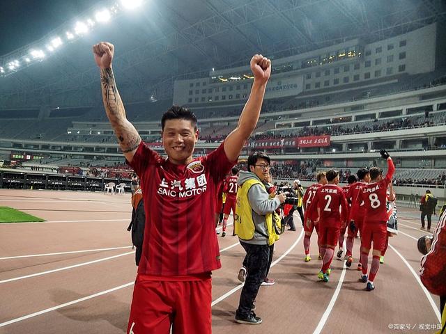 关于上港斩获胜利，保持中超冠军抢夺优势的信息