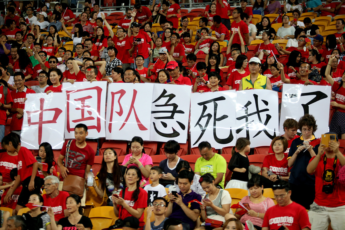 包含比赛环境紧张，球队与球队之间的竞争不亦乐乎！的词条