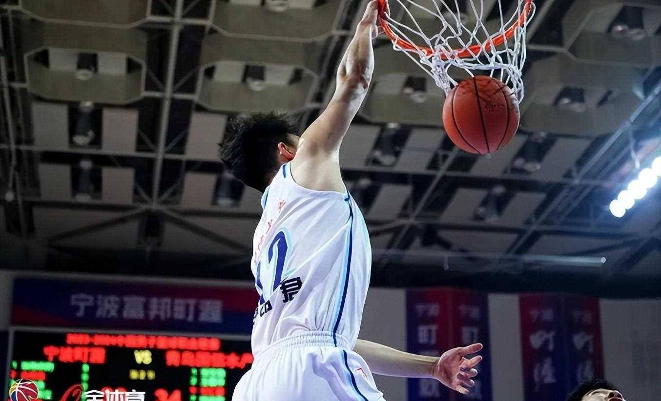 西藏男篮迎来关键胜利，重拾信心的简单介绍