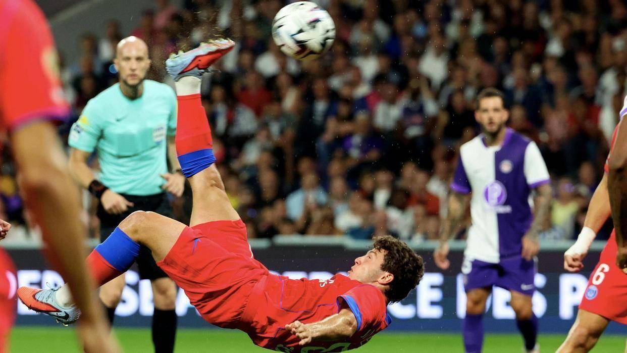 爱游戏官网-巴黎圣日耳曼客场大胜，提前锁定小组头名的简单介绍