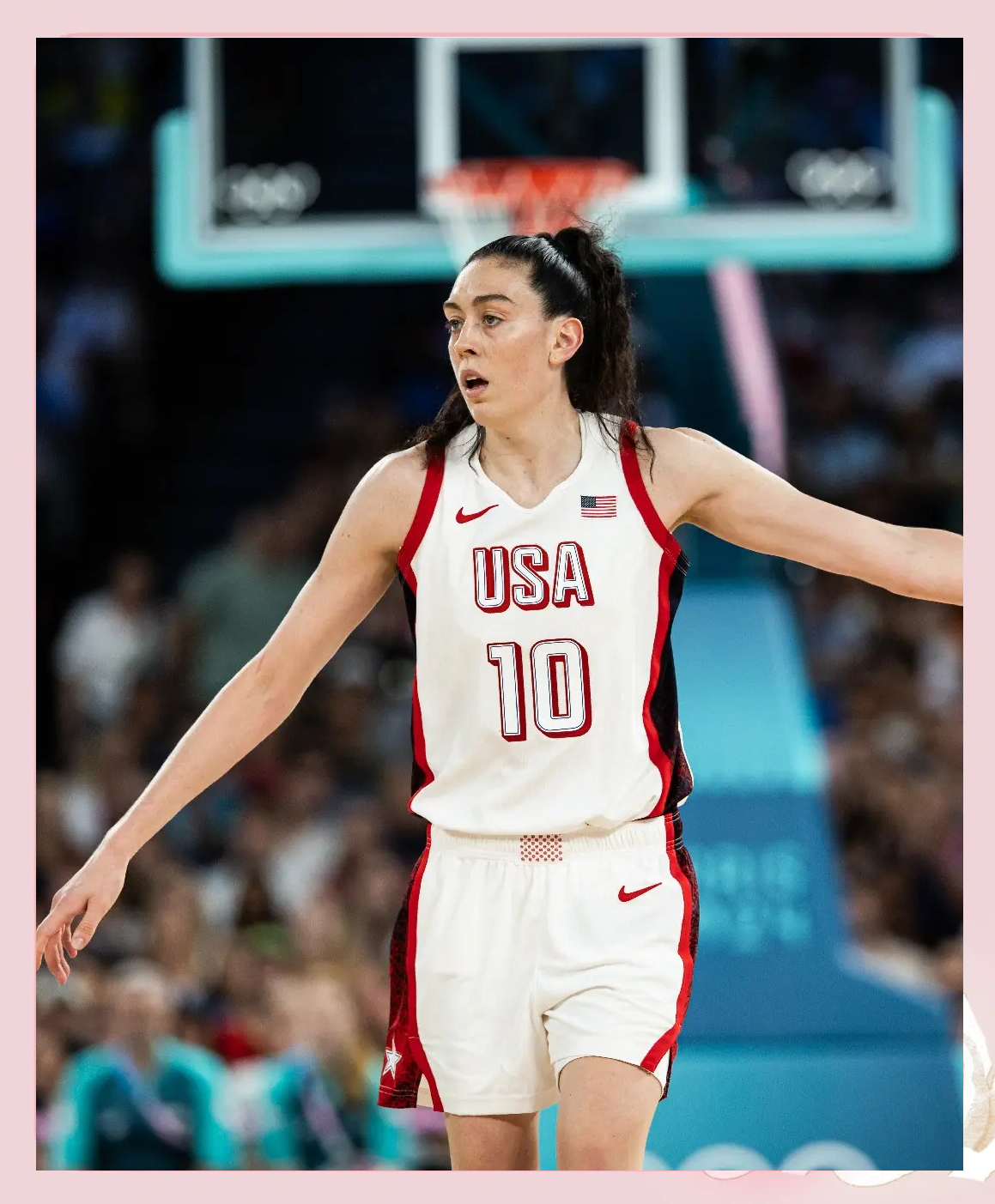 篮球女子半决赛:美国队大胜法国 篮球女子半决赛:美国队大胜法国