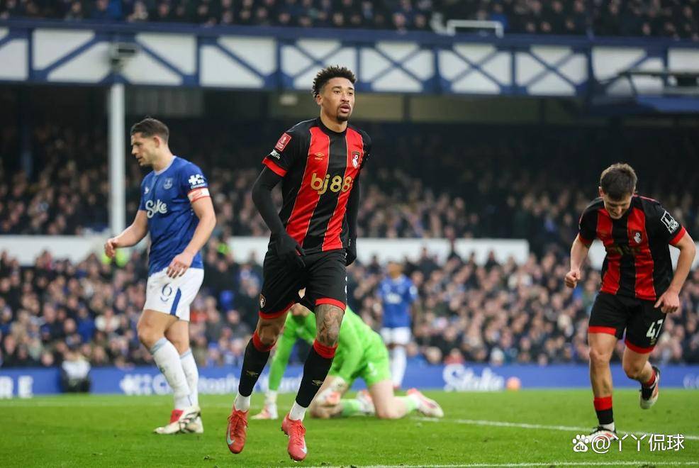 关于南安普顿客场逼平伯恩茅斯,保持稳定局面的信息 关于南安普顿客场逼平伯恩茅斯,保持稳定局面的信息