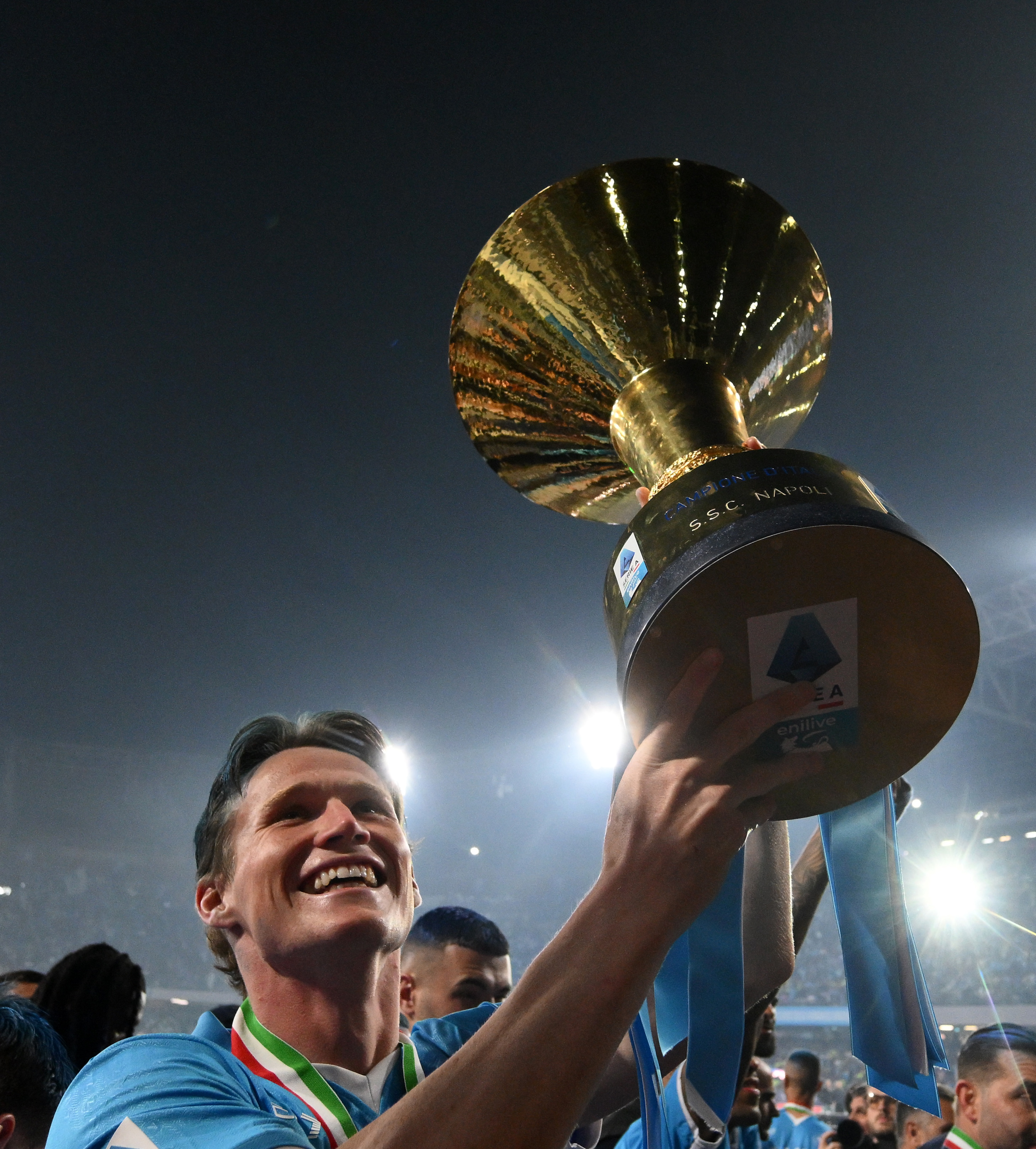 爱游戏官网网页版入口-那不勒斯大胜乌迪内斯，全队表现抢眼