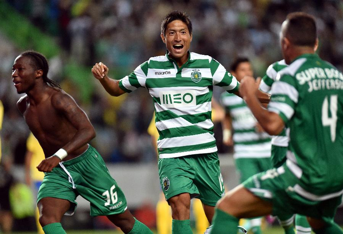 里昂击败了对手,在积分榜上追赶领头羊 里昂击败了对手,在积分榜上追赶领头羊